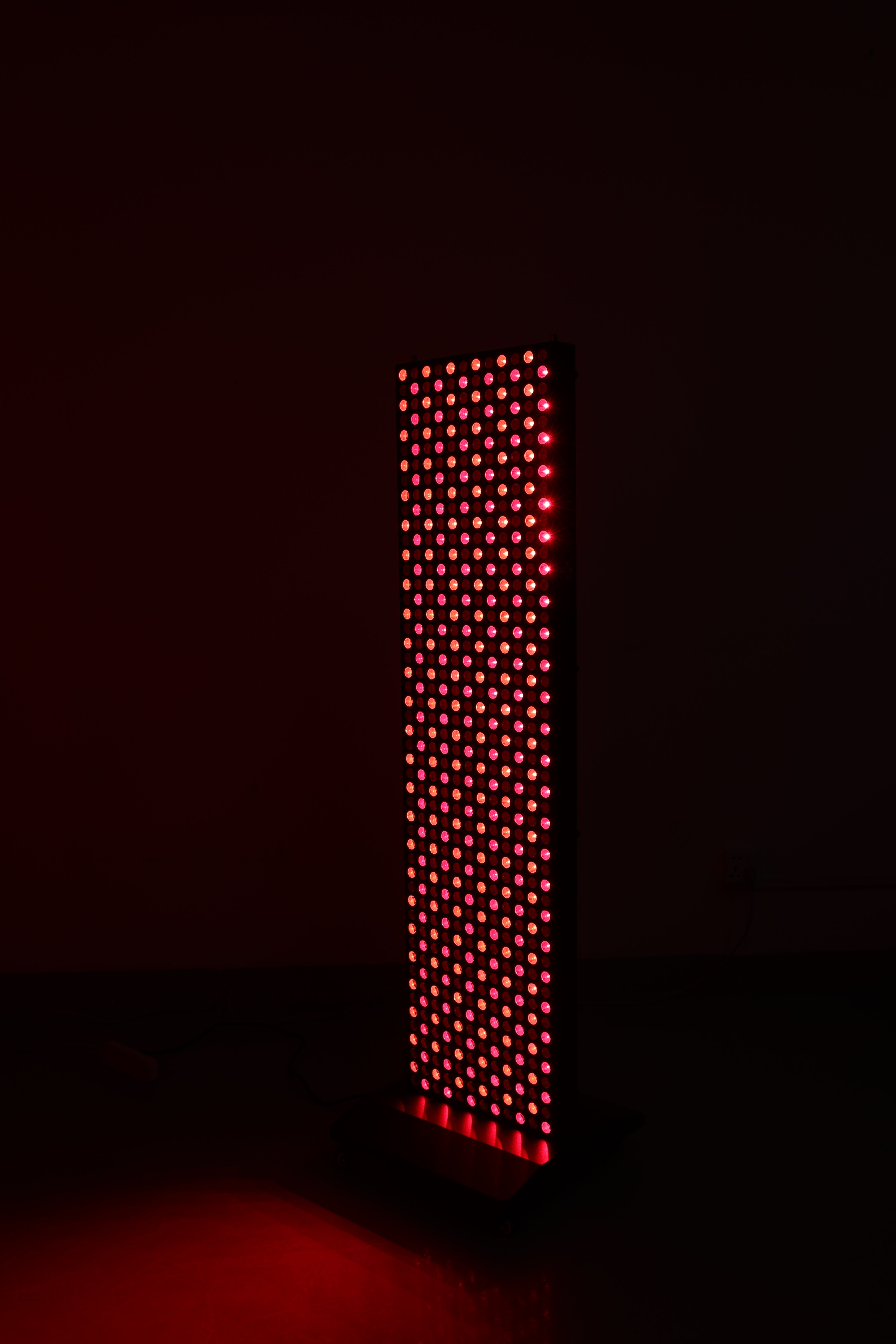 3000W Red Light Therapy Panel – LCD Touchscreen, 600 LEDs, Hanging Hooks + Pulley, Whole-Body Coverage